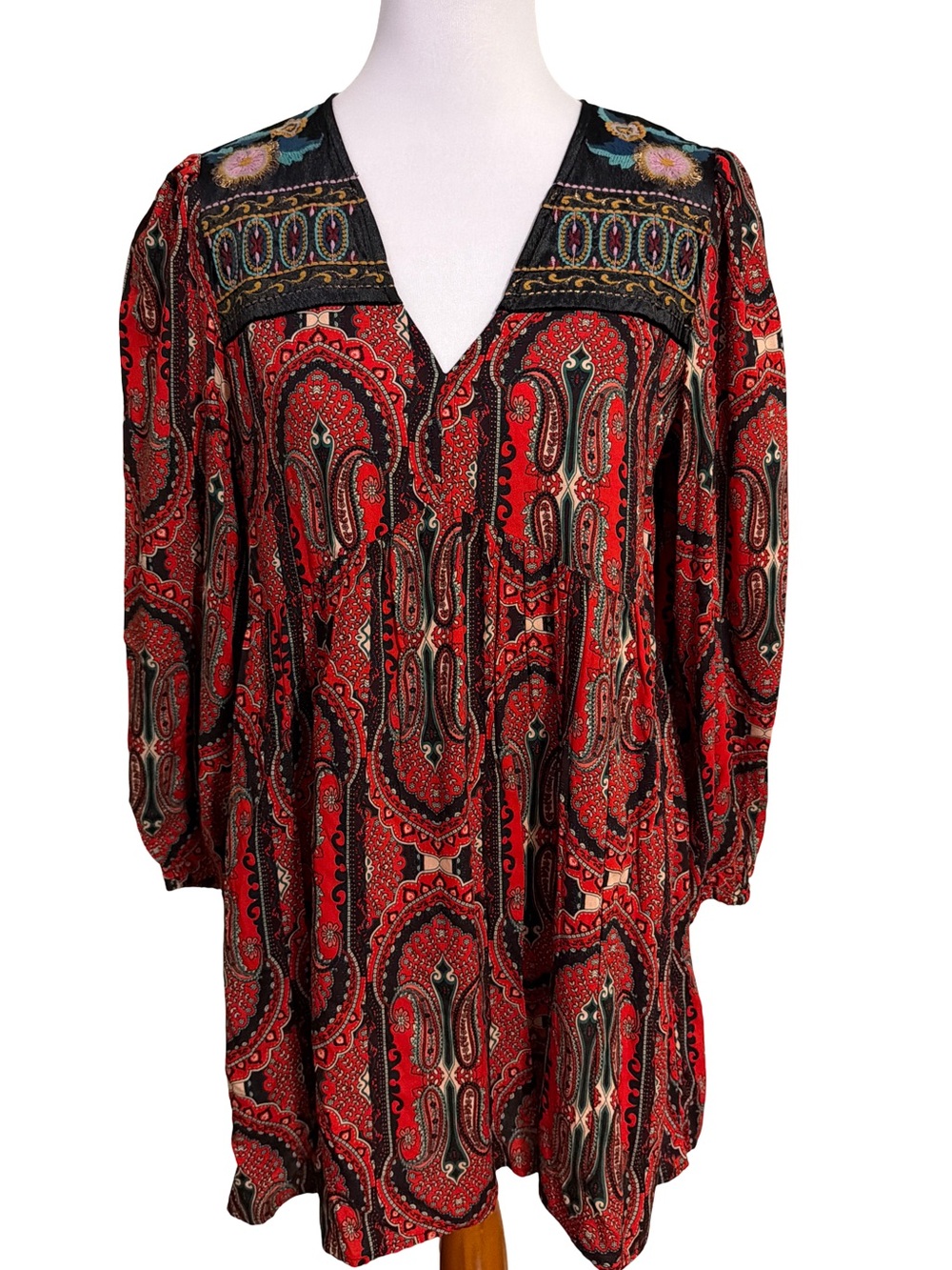 Zara Red Paisley V-Neck Tunic with Black Yoke